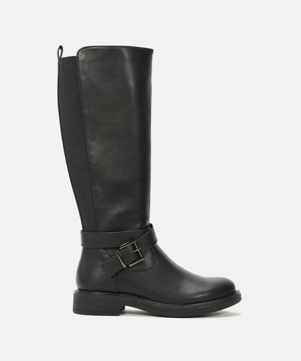 Bota plana hebilla image number null